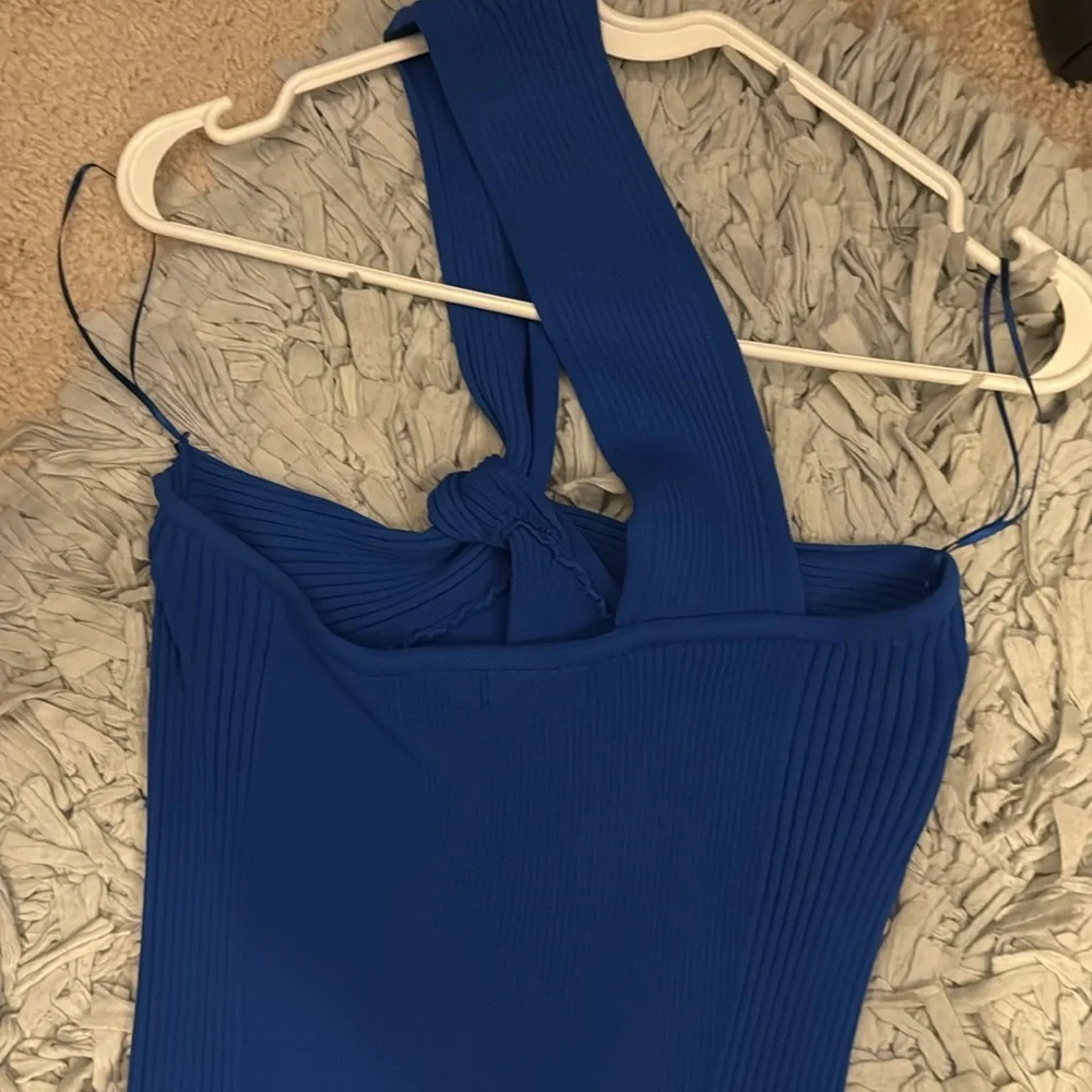 VICI | All That Class Ribbed One Shoulder Midi Dress - Picture 6 of 10